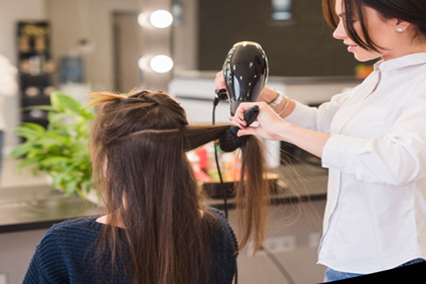 How Much Do Hairdressers Earn in the UK? Candor